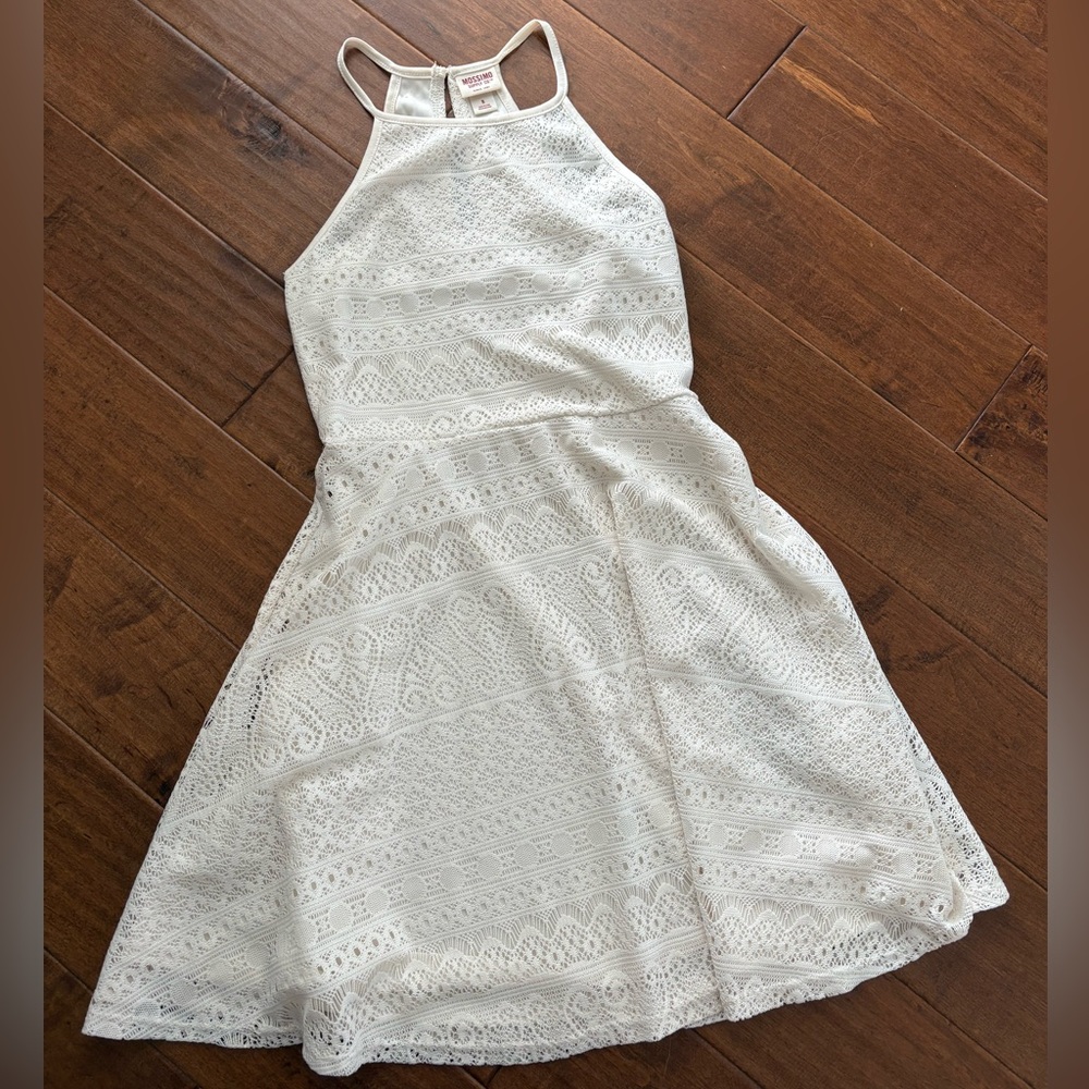 White lace mini dress